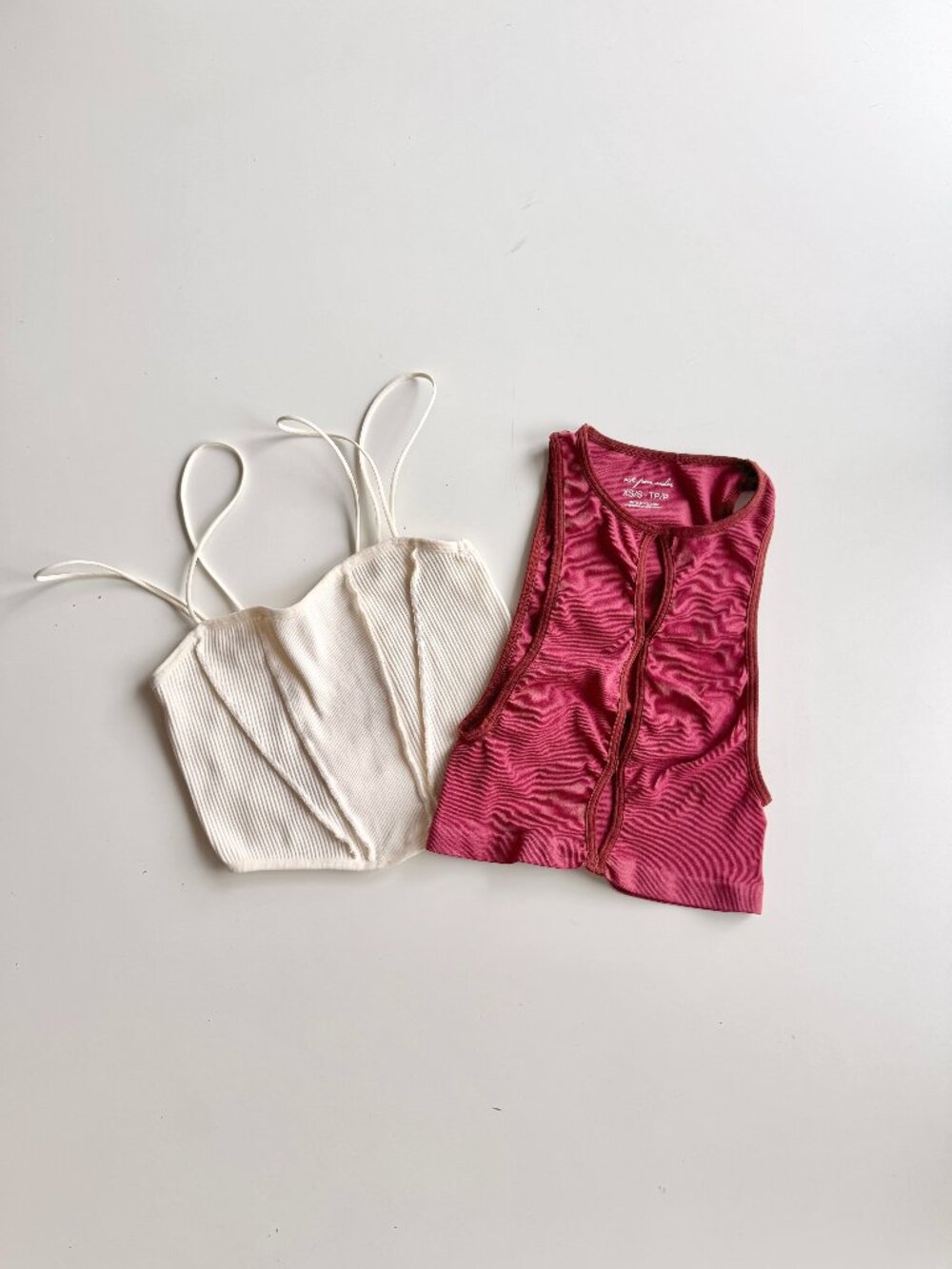 Lot of 2 OUT FROM UNDER Seamless Ribbed Crp[[ed Tank Tops. Size XS/S